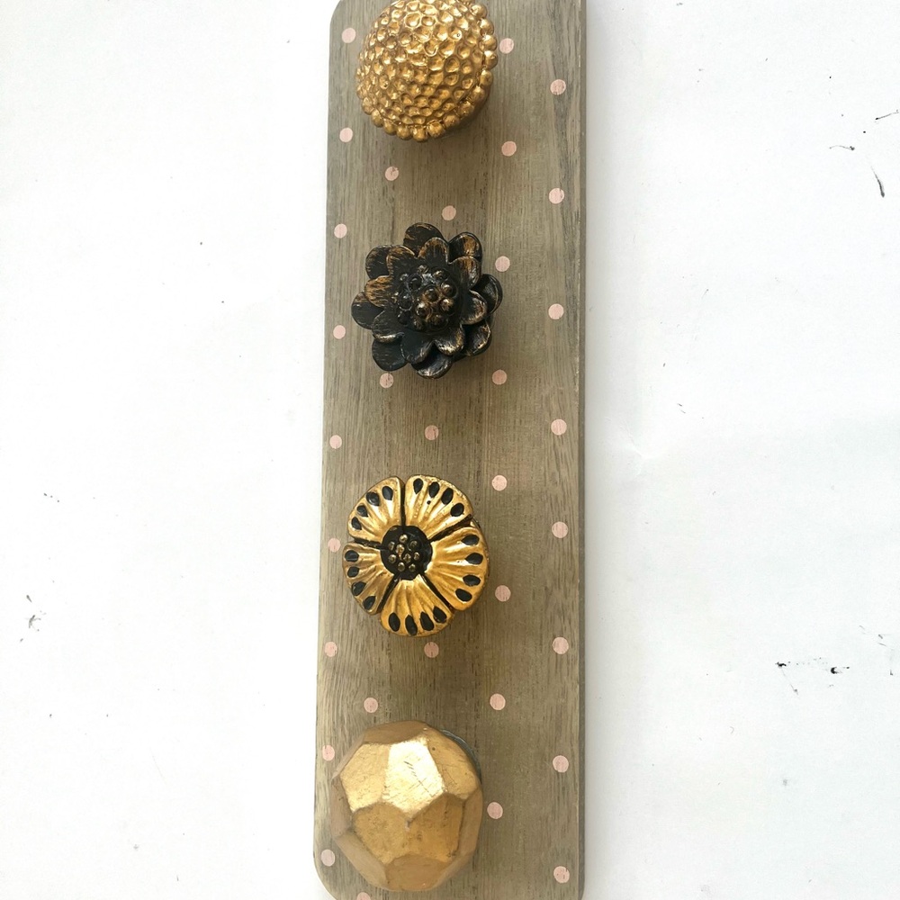 NWOT Gold and Black Decorative Wall Hooks on Wood Board